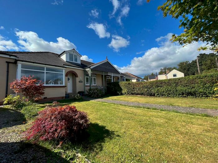 3 Bedroom Semi-Detached House For Sale In West Thirston, Morpeth, NE65