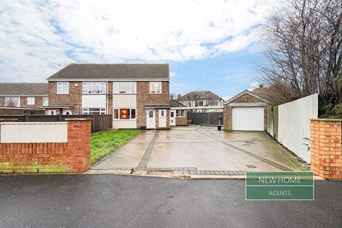 3 Bedroom Semi Detached House For Sale In Larch Crescent Grimsby, DN34