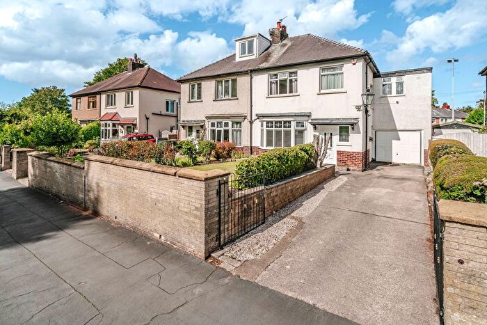 4 Bedroom Semi Detached House For Sale In Church Road, Leyland, PR25