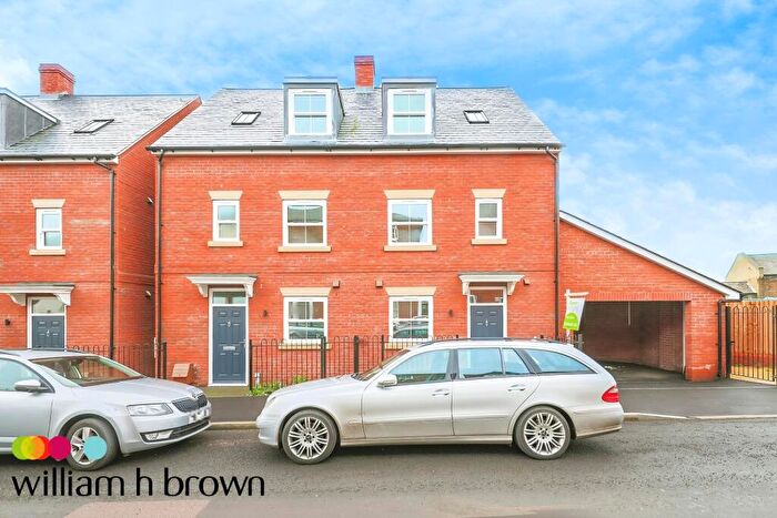 3 Bedroom Semi-Detached House To Rent In George Street, Harwich, CO12
