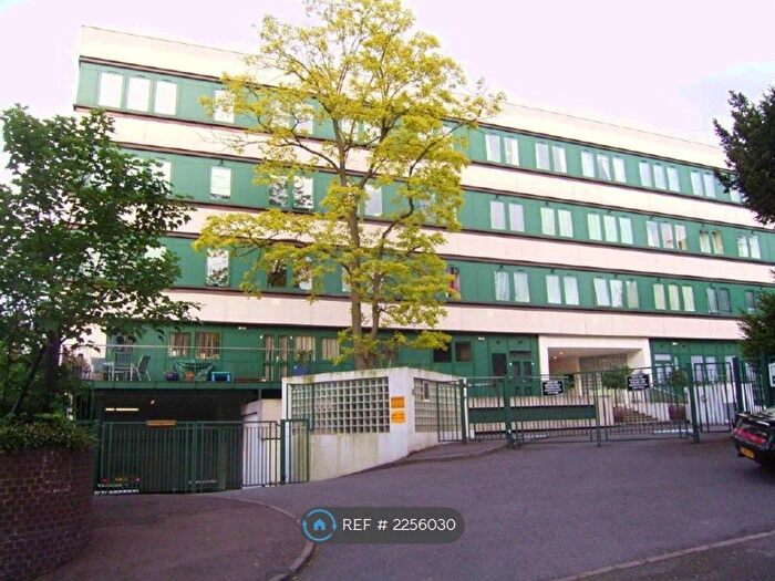 2 Bedroom Flat To Rent In Brunswick Road, Ealing, W5