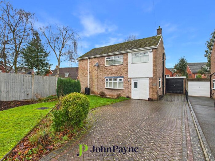 4 Bedroom Detached House For Sale In Okehampton Road, Styvechale, Coventry, CV3