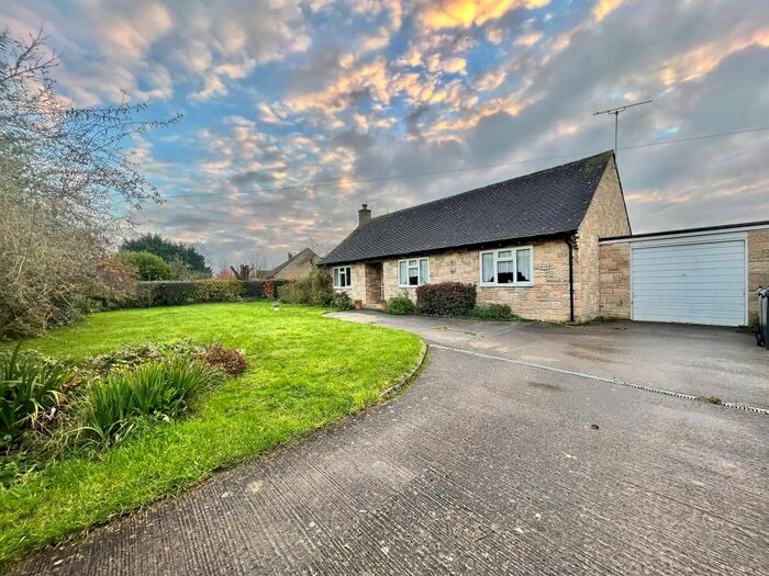 3 Bedroom Detached Bungalow For Sale In West Street, Kington Magna, Gillingham, SP8