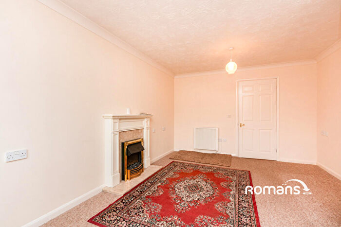 1 Bedroom Flat To Rent In Yorktown Road, College Town, Sandhurst, GU47