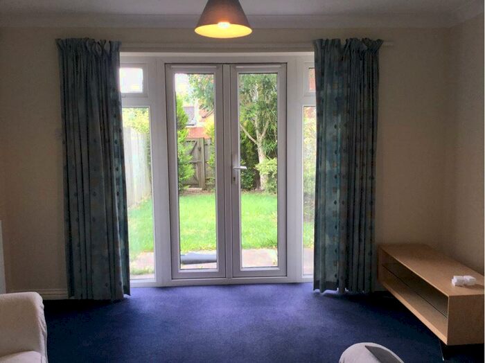 2 Bedroom Semi-Detached House To Rent In Shorte Close, Oxford, OX3