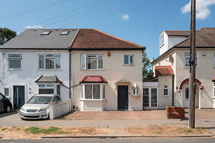 3 Bedroom Terraced House To Rent In Ingram Road, Thornton Heath, CR7