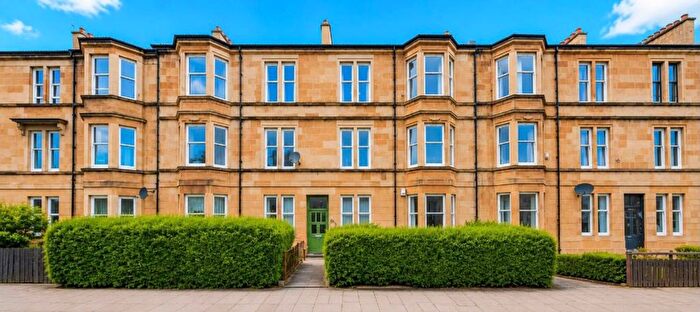 2 Bedroom Flat To Rent In Forth Street, Polliokshields, Glasgow, G41