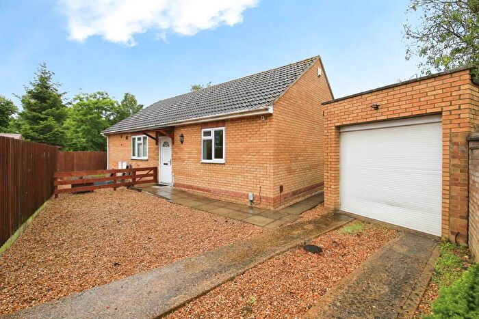 2 Bedroom Detached Bungalow For Sale In St. Pauls Road, Peterborough, PE1