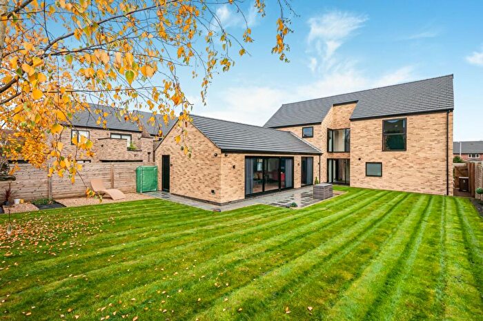 3 Bedroom House For Sale In Richmond Park, Walkington, HU17