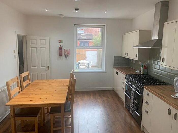 4 Bedroom Terraced House To Rent In Rippingham Road, Manchester, Greater Manchester, M20