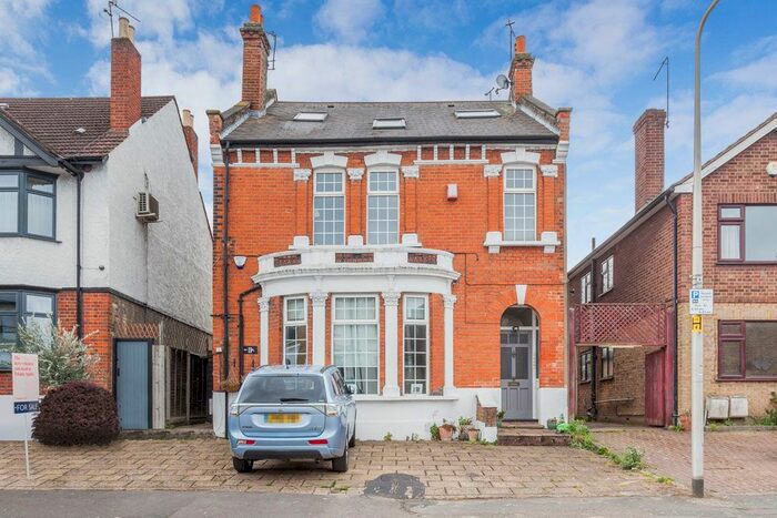 2 Bedroom Flat To Rent In Selsdon Road, Wanstead E11