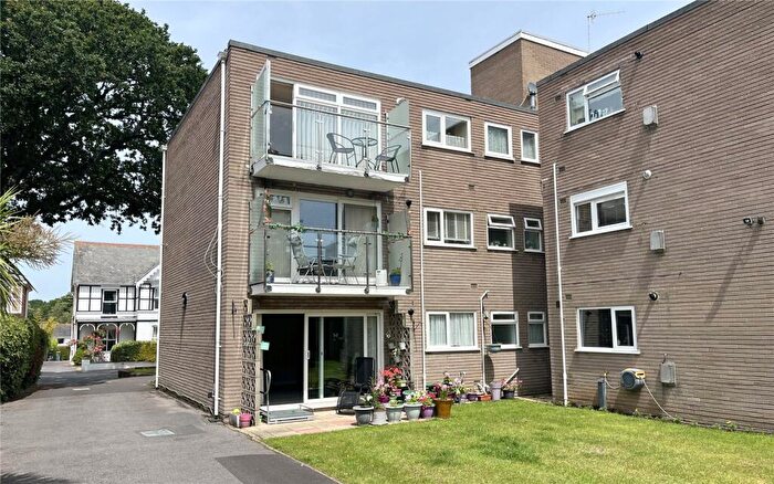3 Bedroom Apartment For Sale In Andree Court, Lymington Road, Highcliffe, Christchurch, Dorset, BH23