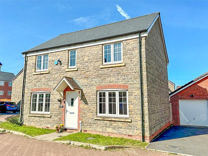 Houses for sale in Daffodil Way, Bristol, BS16