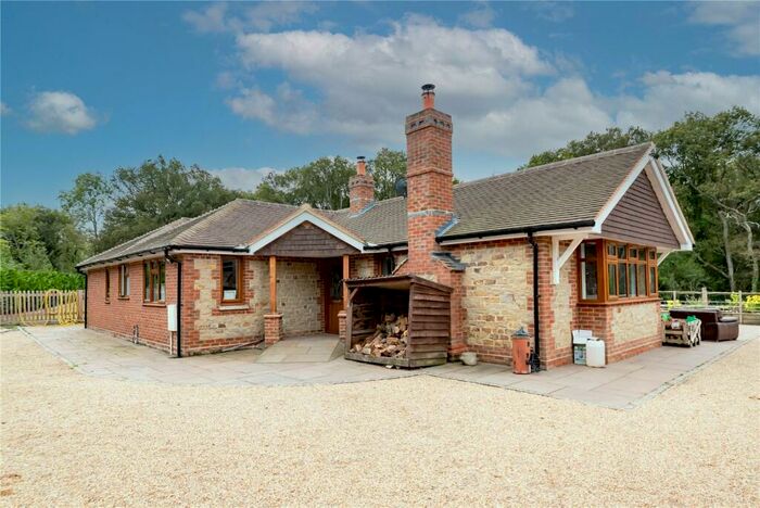 3 Bedroom Bungalow For Sale In Pound Farm Lane, Ash Green, GU12