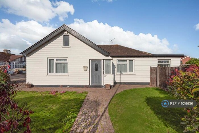 2 Bedroom Bungalow To Rent In Queens Road, Whitstable, CT5