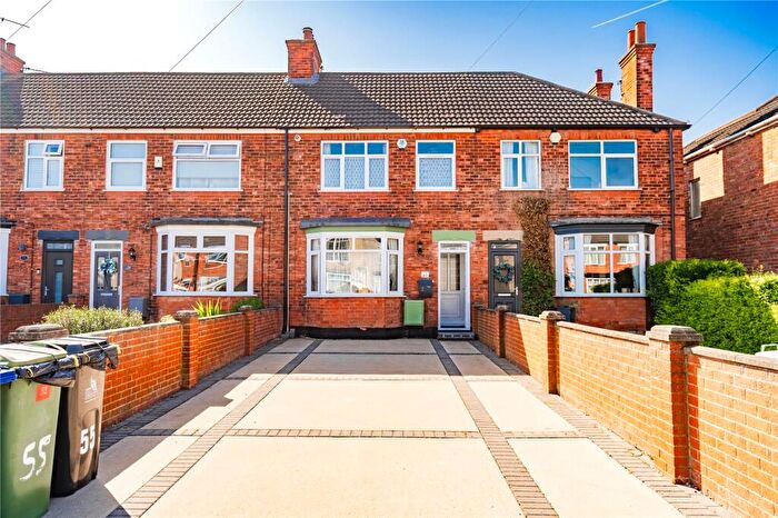 3 Bedroom Terraced House For Sale In Phyllis Avenue, Grimsby, Lincolnshire, DN34