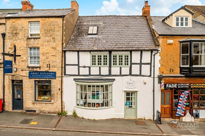 2 Bedroom Cottage For Sale In High Street, Winchcombe, Cheltenham, GL54