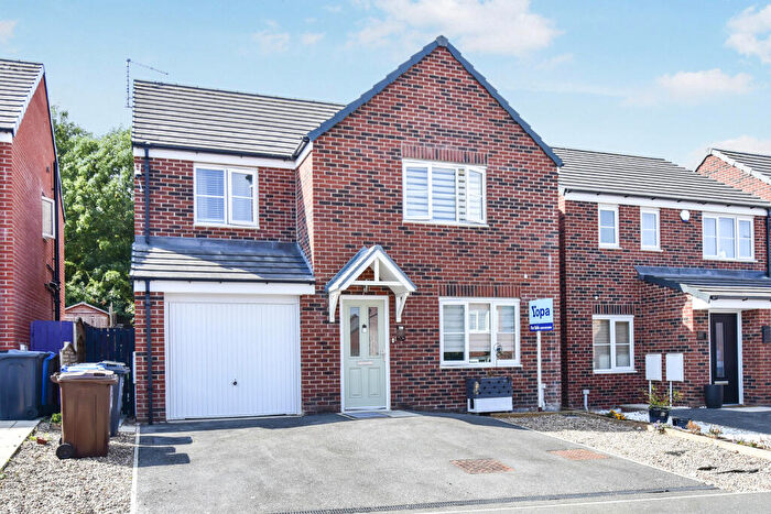 4 Bedroom Detached House For Sale In Spitfire Road, Sheffield, S13