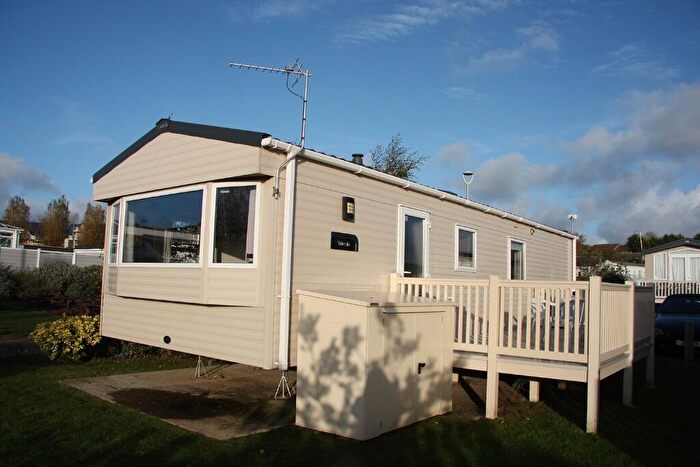 2 Bedroom Caravan For Sale In Manor Park Holiday Village, Manor Road, Hunstanton, Norfolk, PE36