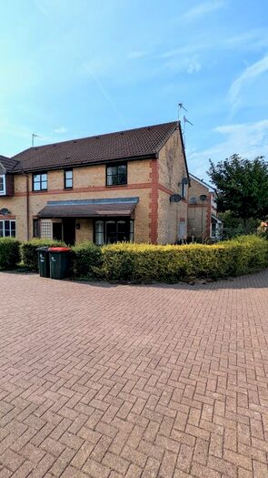 2 Bedroom Terraced House To Rent In Normandy Close, Maidenbower, Crawley, RH10