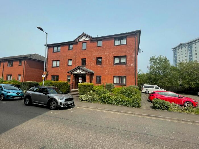 2 Bedroom Flat To Rent In John Street, Hamilton, ML3