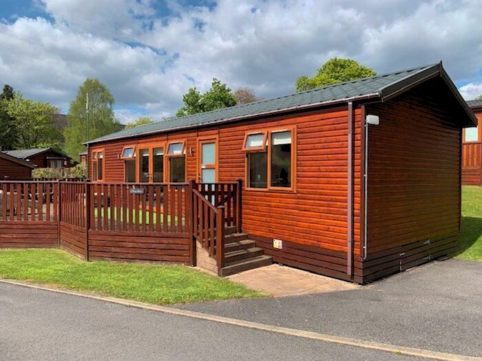 2 Bedroom Mobile/park Home For Sale In Limefitt Park, Patterdale Road, Windermere, LA23