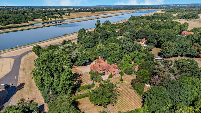 6 Bedroom Detached House To Rent In Boveney Road, Dorney, Windsor, Berkshire, SL4