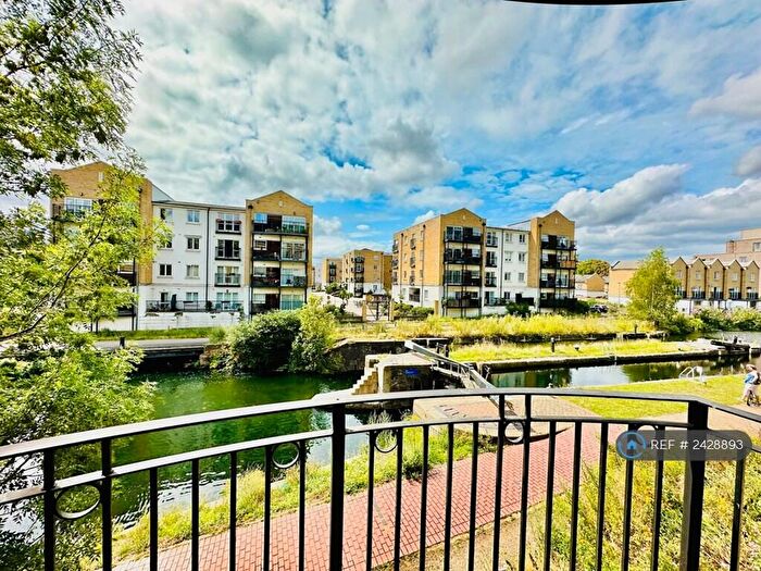 2 Bedroom Flat To Rent In Copperfield Road, London, E3