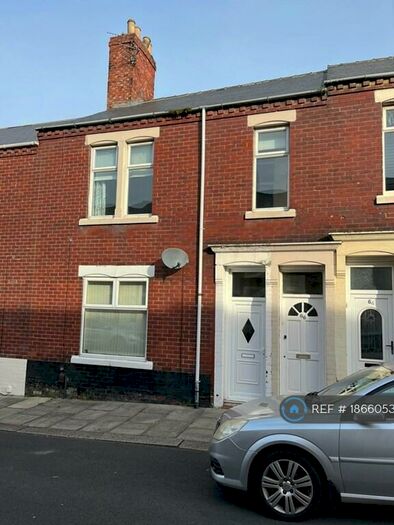 3 Bedroom Maisonette To Rent In Bewick Street, South Shields, NE33