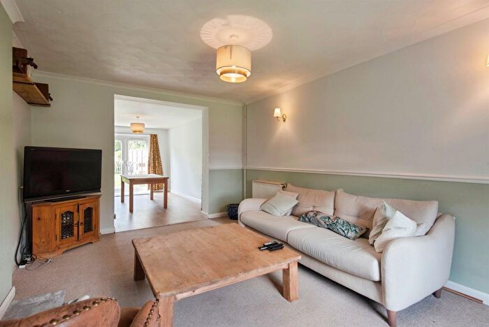 3 Bedroom Semi-Detached House For Sale In Hurdleditch Road, Orwell, Royston, SG8