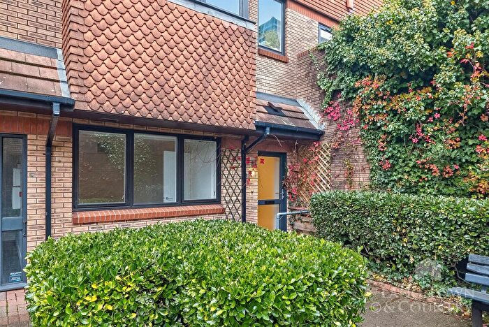 1 Bedroom Flat To Rent In Foliot House, Budshead Road, Crownhill, Devon, PL6