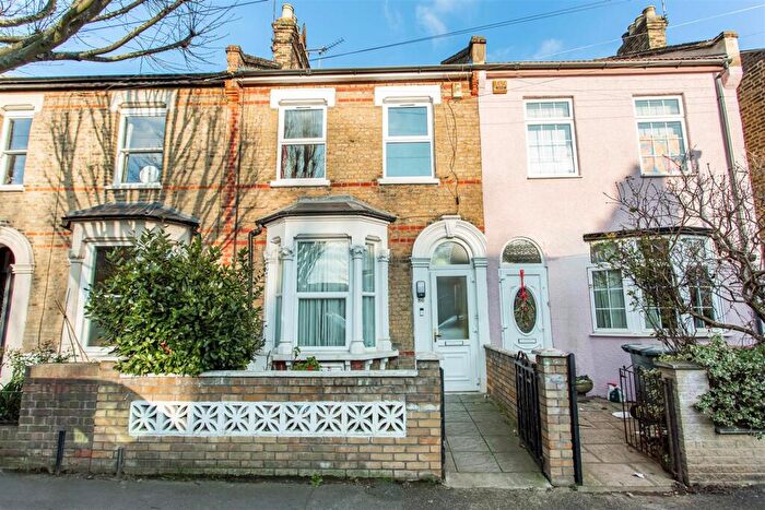 3 Bedroom Terraced House For Sale In Tylney Road, Forest Gate, E7