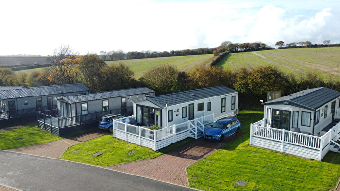 2 Bedroom Lodge For Sale In , Meadow Lakes Holiday Park, Hewas Water, St. Austell, Cornwall, PL26