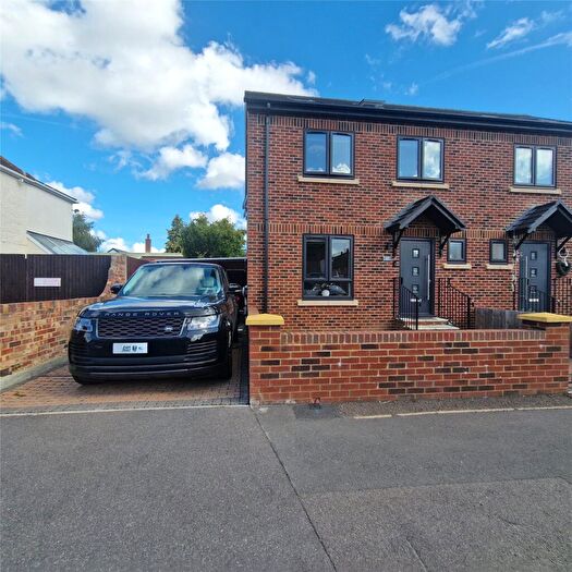 4 Bedroom Semi-Detached House To Rent In Victoria Road, Eton Wick, Windsor, SL4
