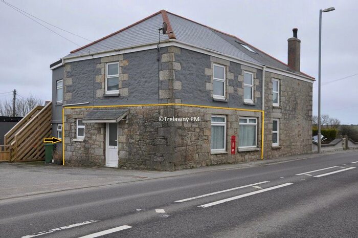 2 Bedroom Flat To Rent In Longdowns, Penryn, TR10