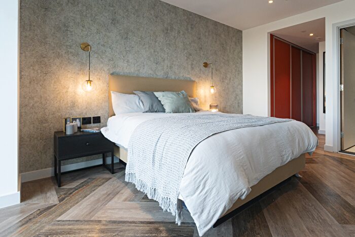 2 Bedroom Apartment To Rent In Ancoats Gardens, Bendix Street, Manchester, Greater Manchester, M4