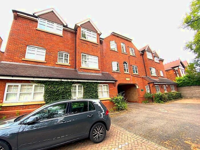 2 Bedroom Apartment To Rent In Fanad House, Gravelly Hill North, Erdington, Birmingham, B23