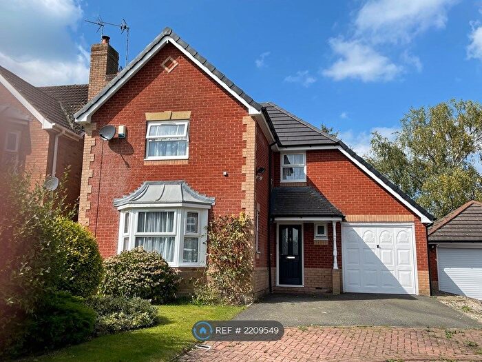 4 Bedroom Detached House To Rent In Long Crag View, Harrogate, HG3