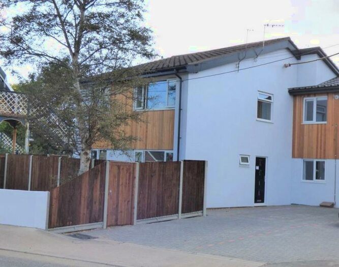 2 Bedroom Apartment To Rent In Station Road, Alresford, CO7