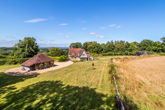 4 Bedroom Detached House For Sale In Grove Road, Penshurst, TN11