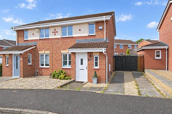 2 Bedroom Semi-Detached House For Sale In Blair Atholl Gardens, Hamilton, ML3
