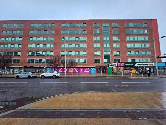 Studio For Sale In Corporation Road, Middlesbrough, TS1
