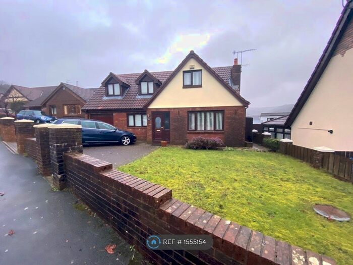 3 Bedroom Detached House To Rent In Hynam Place, Garndiffaith, Pontypool, NP4