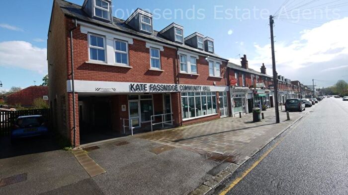 1 Bedroom Flat To Rent In High Street, Northwood, HA6