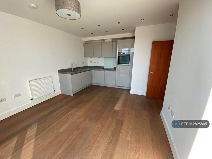 1 Bedroom Flat To Rent In Berwick House, Orpington, BR6