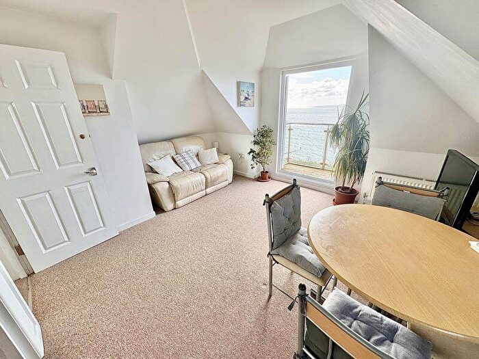 1 Bedroom Flat For Sale In Southbourne Overcliff Drive, Southbourne, Bournemouth, BH6