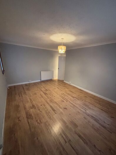 2 Bedroom Flat To Rent In Balmedie Drive, Dundee, DD4