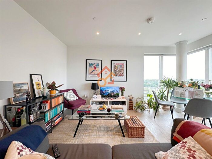 2 Bedroom Flat To Rent In Marsden House, Pegler Square, London, SE3