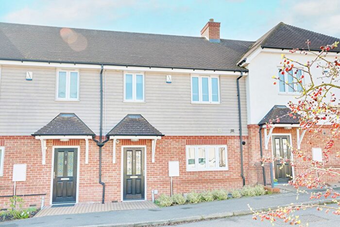 3 Bedroom Terraced House For Sale In Blackthorn Grove, Orpington, BR5