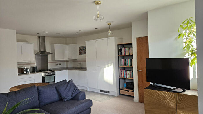 1 Bedroom Flat For Sale In Milton Avenue, Croydon, CR0